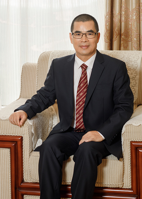 温志芬 现任BJL平台集团集团股份有限公司董事长